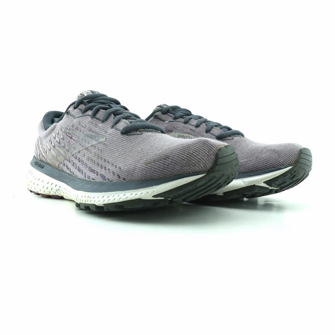 BROOKS GHOST 13 athletic Brooks shoe snapshots