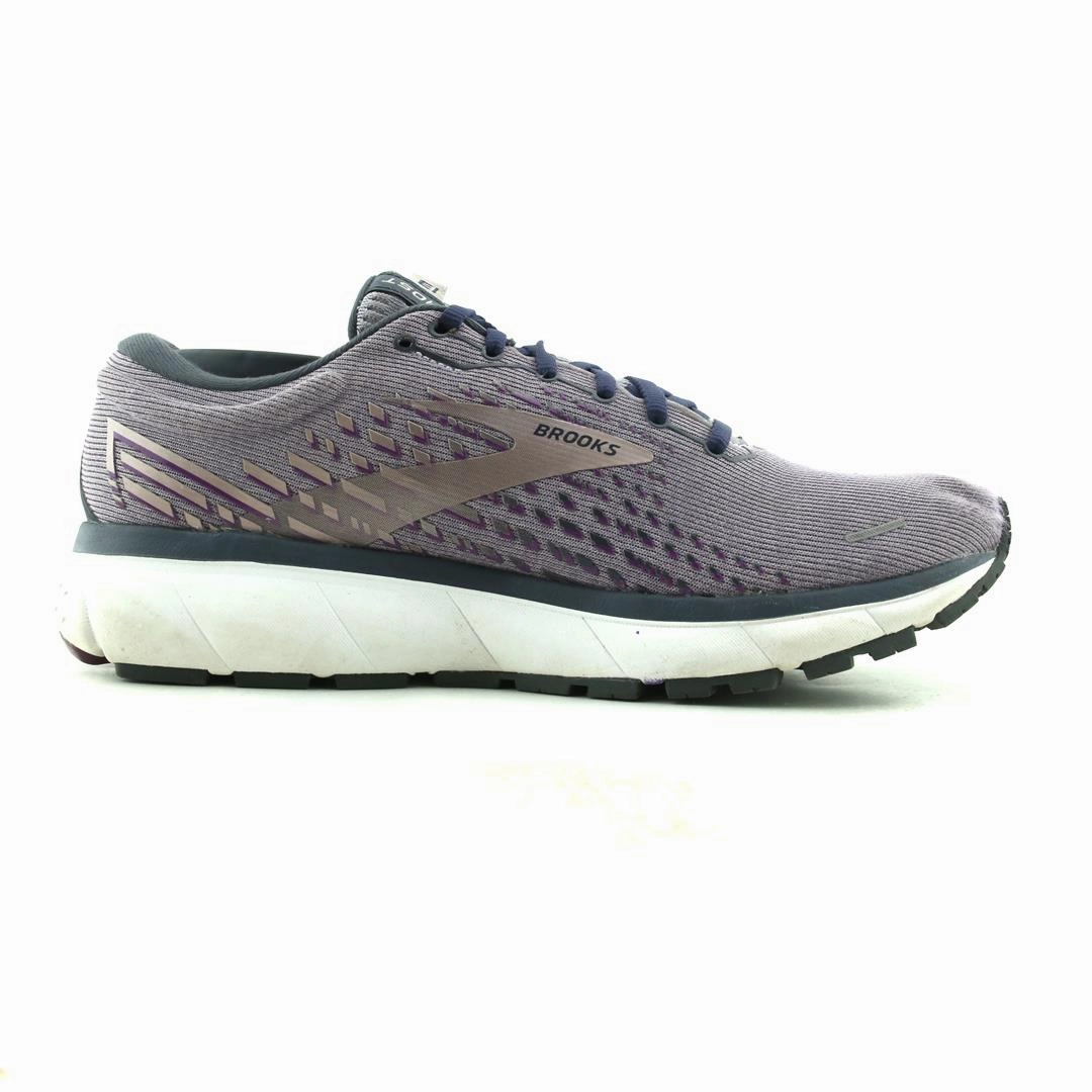 BROOKS GHOST 13 athletic Brooks shoe snapshots