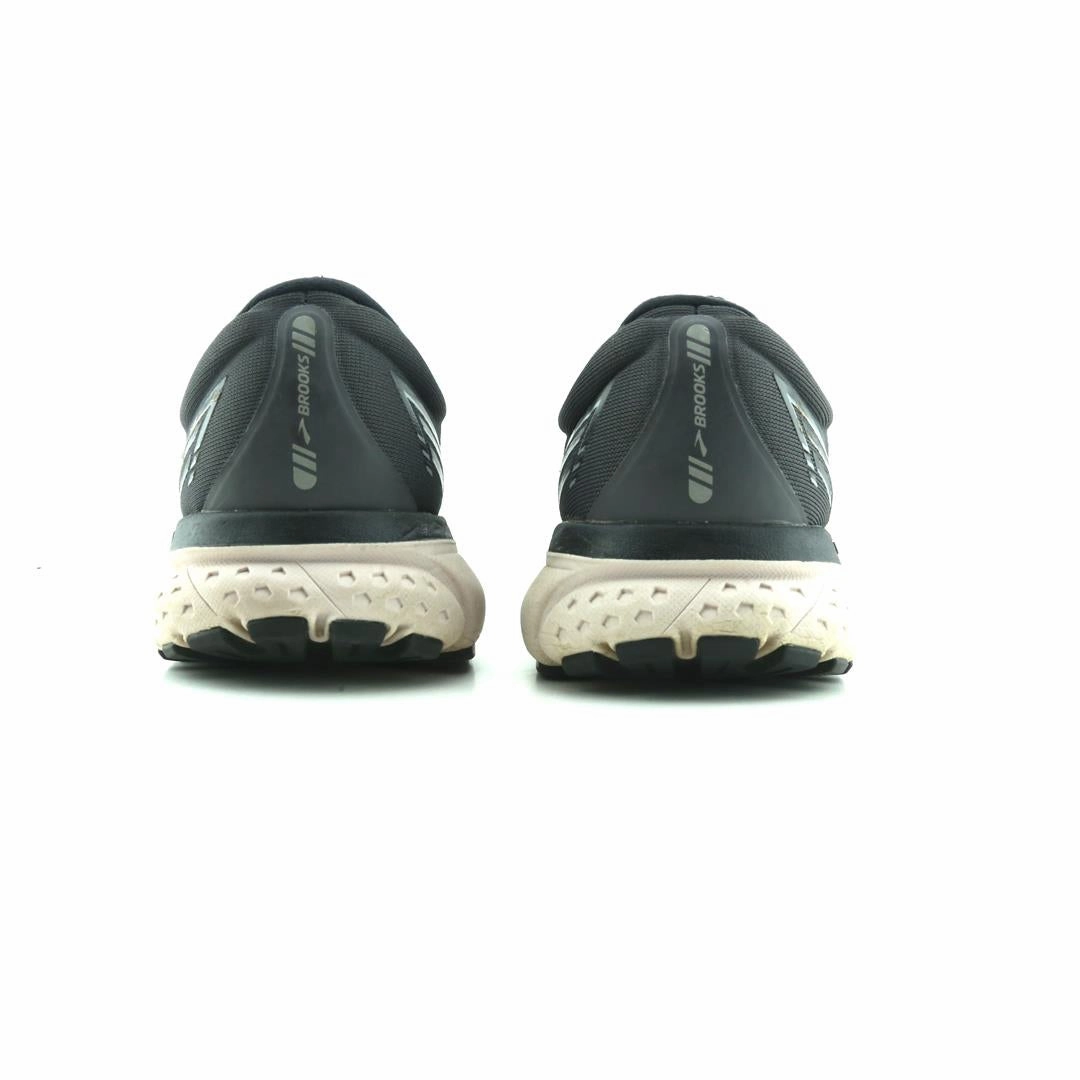 BROOKS GHOST 13 athletic Brooks shoe snapshots