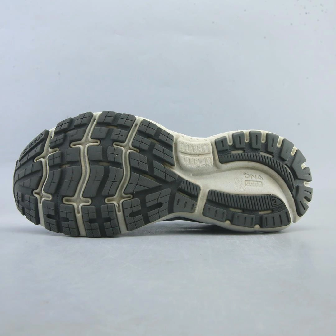 BROOKS GHOST 13 athletic Brooks shoe snapshots