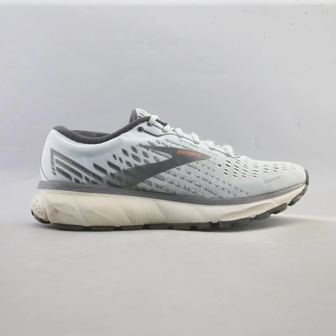 BROOKS GHOST 13 Brooks running footwear shots
