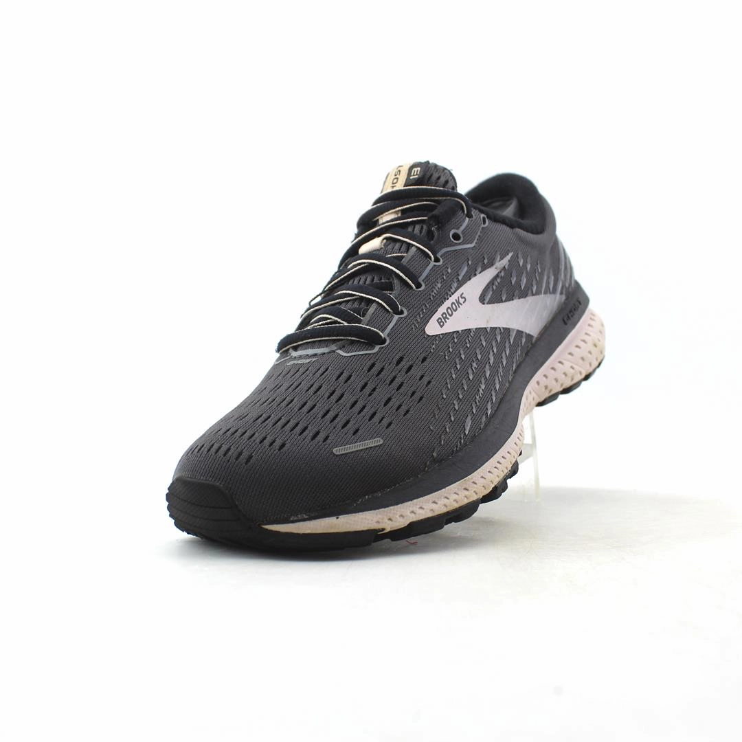 BROOKS GHOST 13 Brooks running footwear shots