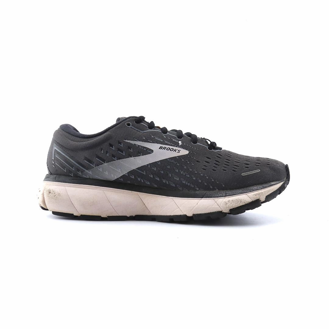BROOKS GHOST 13 Brooks running shoe close-ups