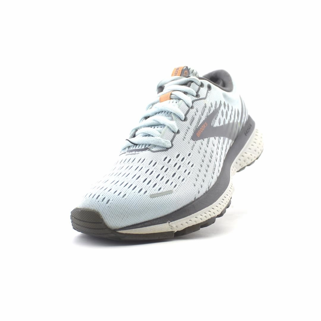 BROOKS GHOST 13 Brooks trainer design images