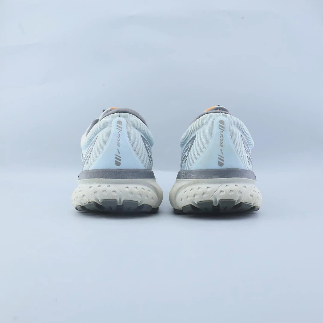 BROOKS GHOST 13 Brooks trainer design images