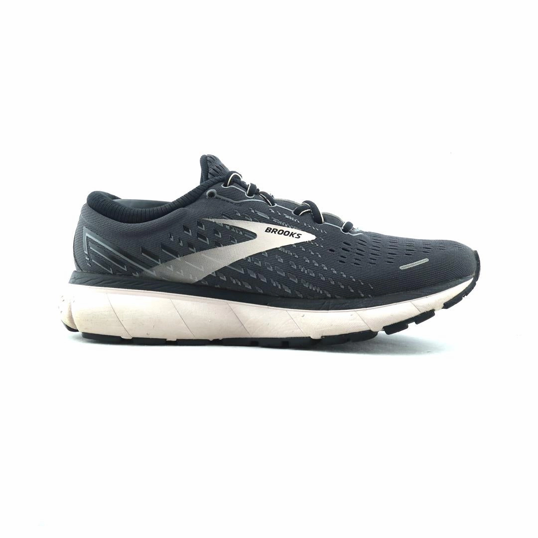BROOKS GHOST 13 Brooks trainer design images