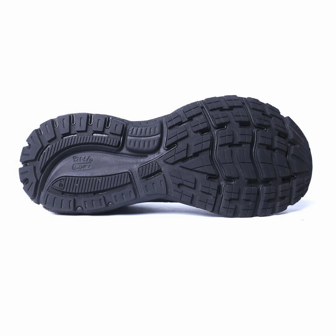 BROOKS GHOST 13 lightweight running shoe photos