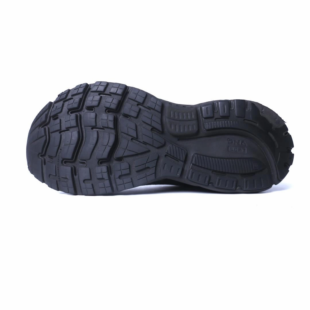 BROOKS GHOST 13 lightweight running shoe photos