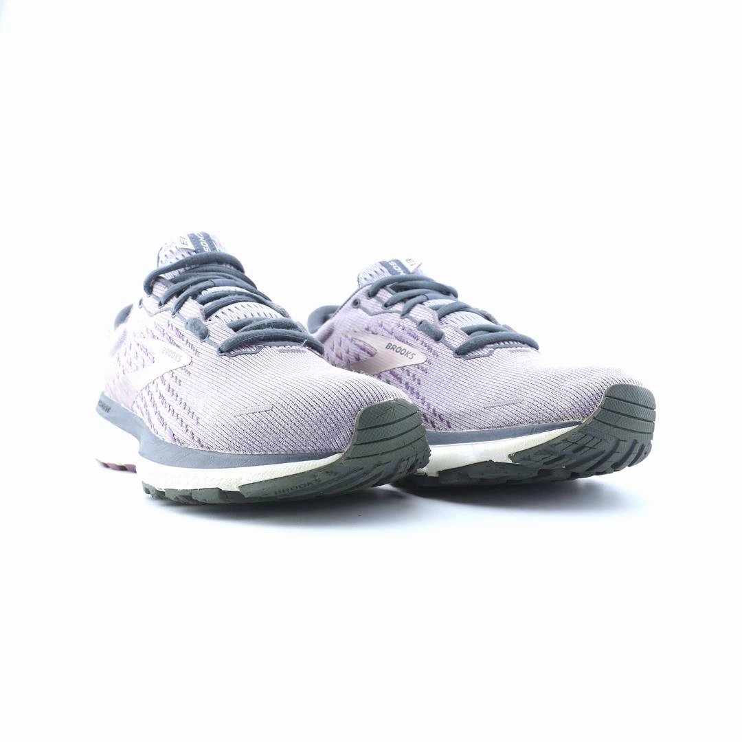 BROOKS GHOST 13 performance running shoe visuals