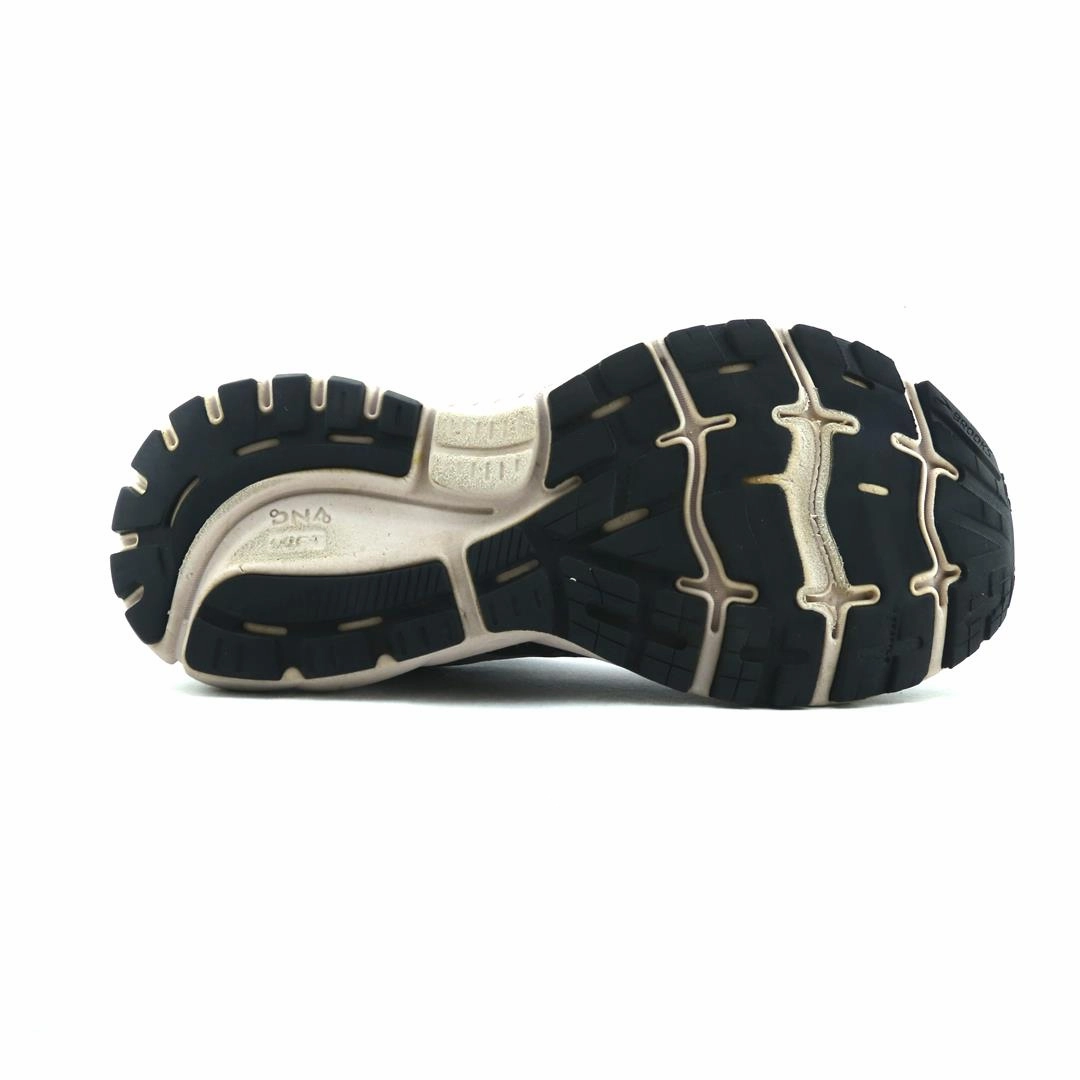BROOKS GHOST 13 performance running shoe visuals