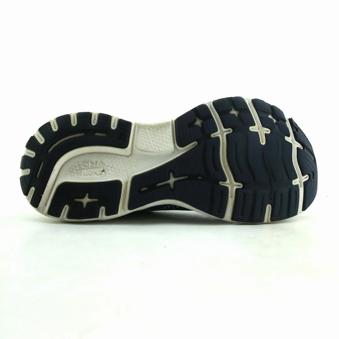 BROOKS GHOST 14 Brooks running footwear shots