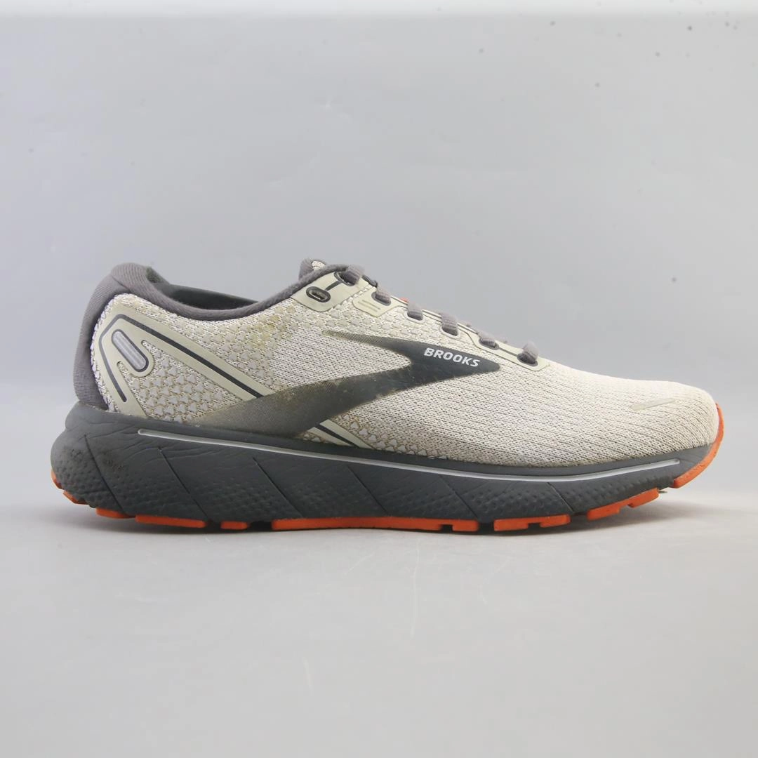 BROOKS GHOST 14 Brooks running footwear shots