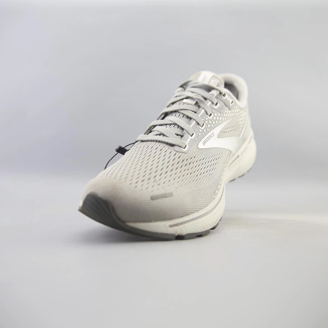 BROOKS GHOST 14 Brooks running shoe close-ups