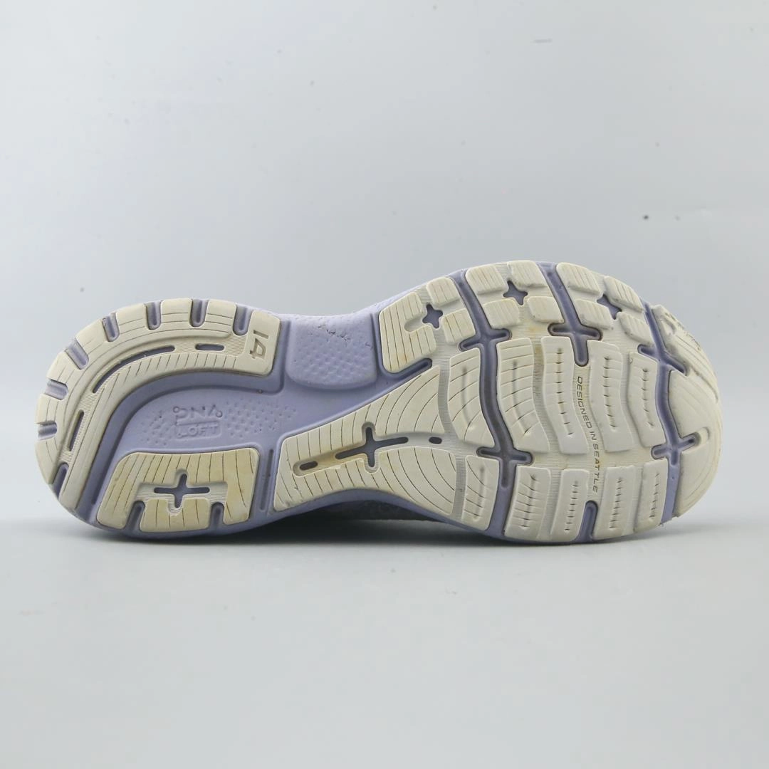 BROOKS GHOST 14 Brooks trainer design images