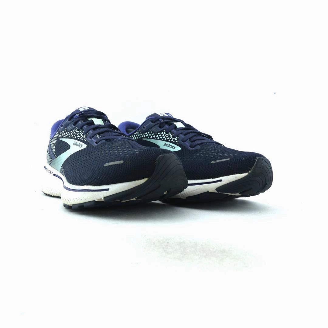 BROOKS GHOST 14 Brooks trainer design images