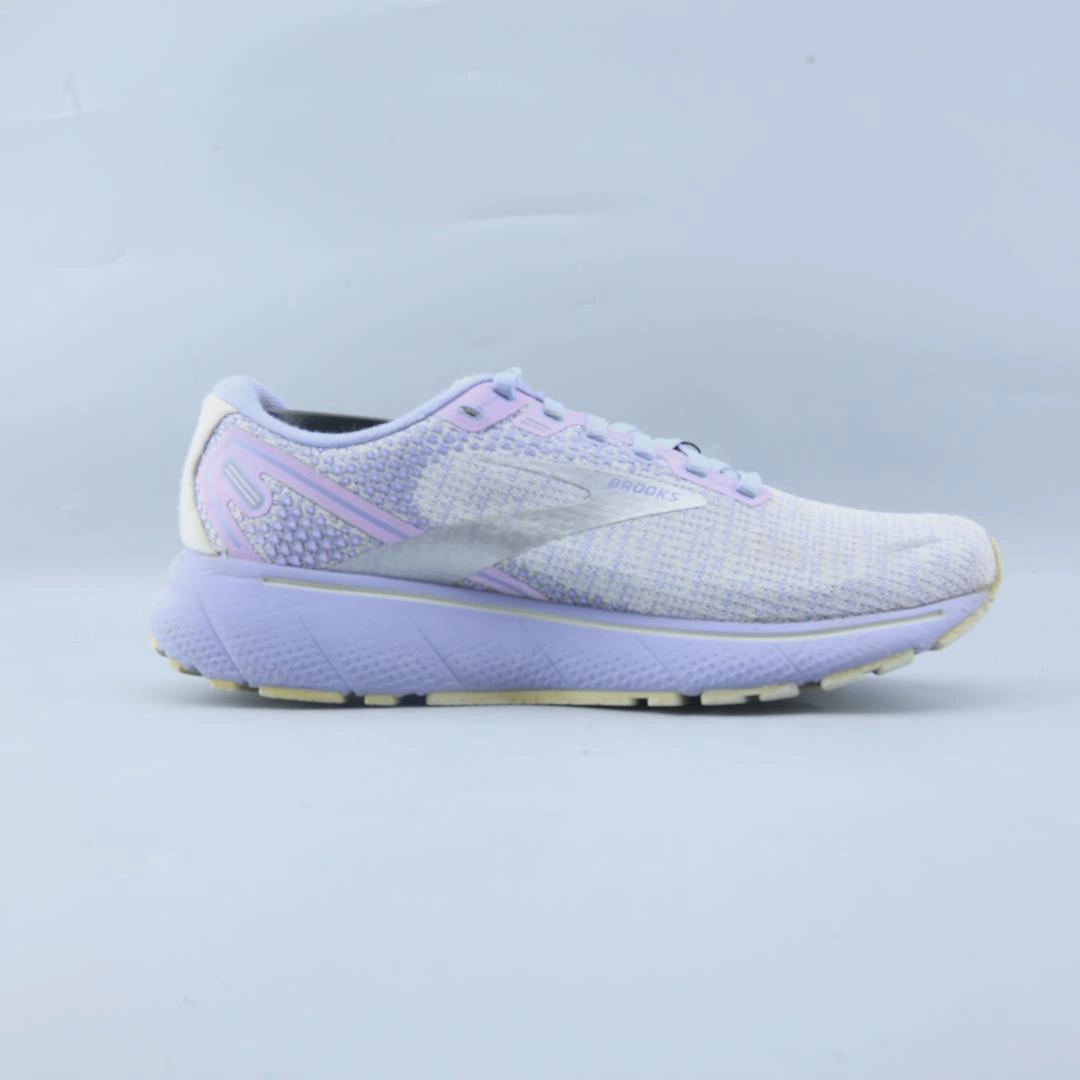 BROOKS GHOST 14 Brooks trainer design images