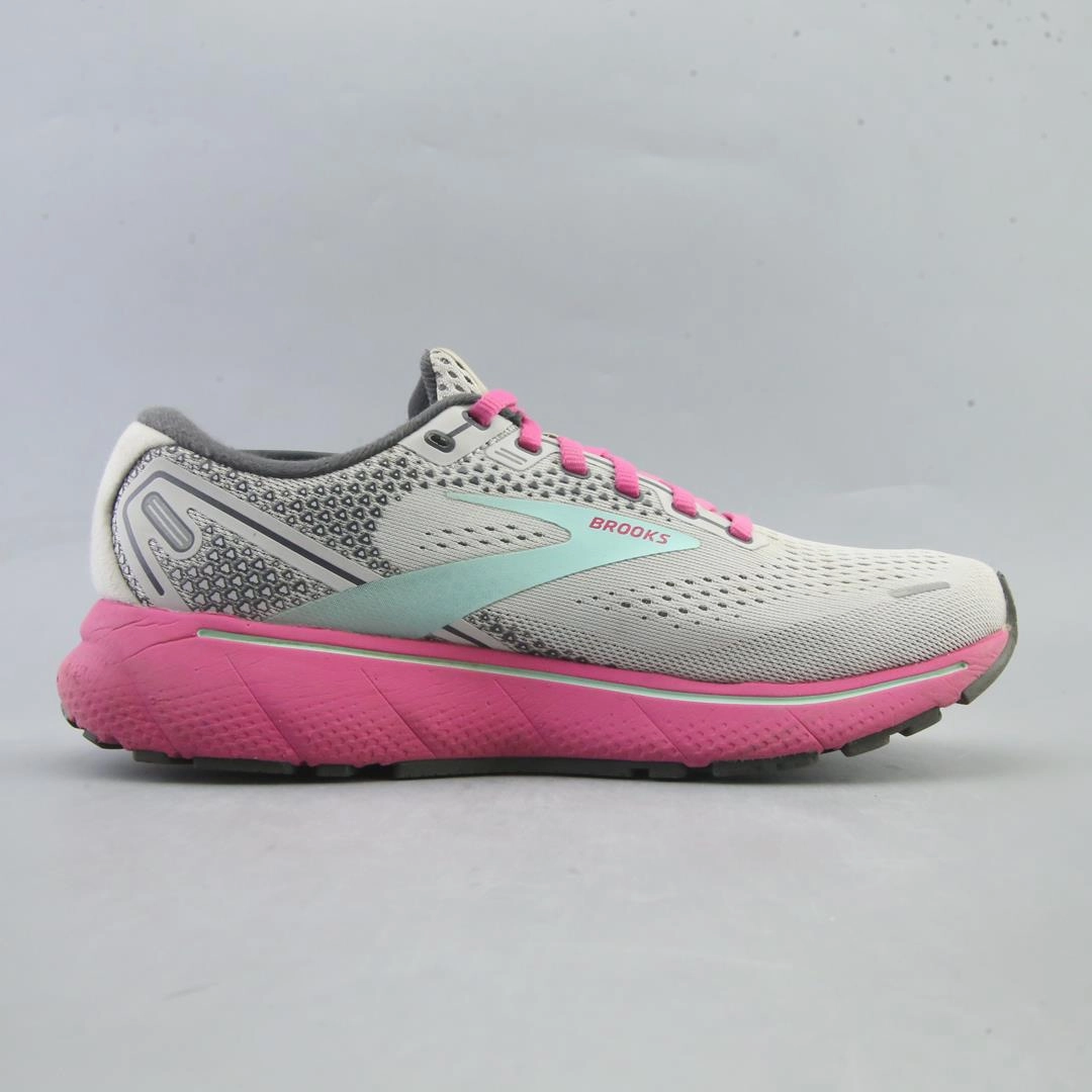BROOKS GHOST 14 Brooks trainer design images