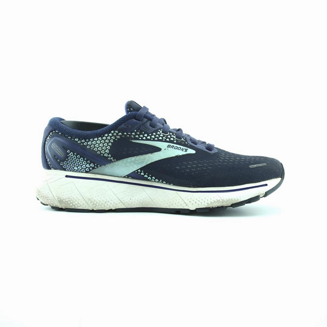 BROOKS GHOST 14 lightweight running shoe photos
