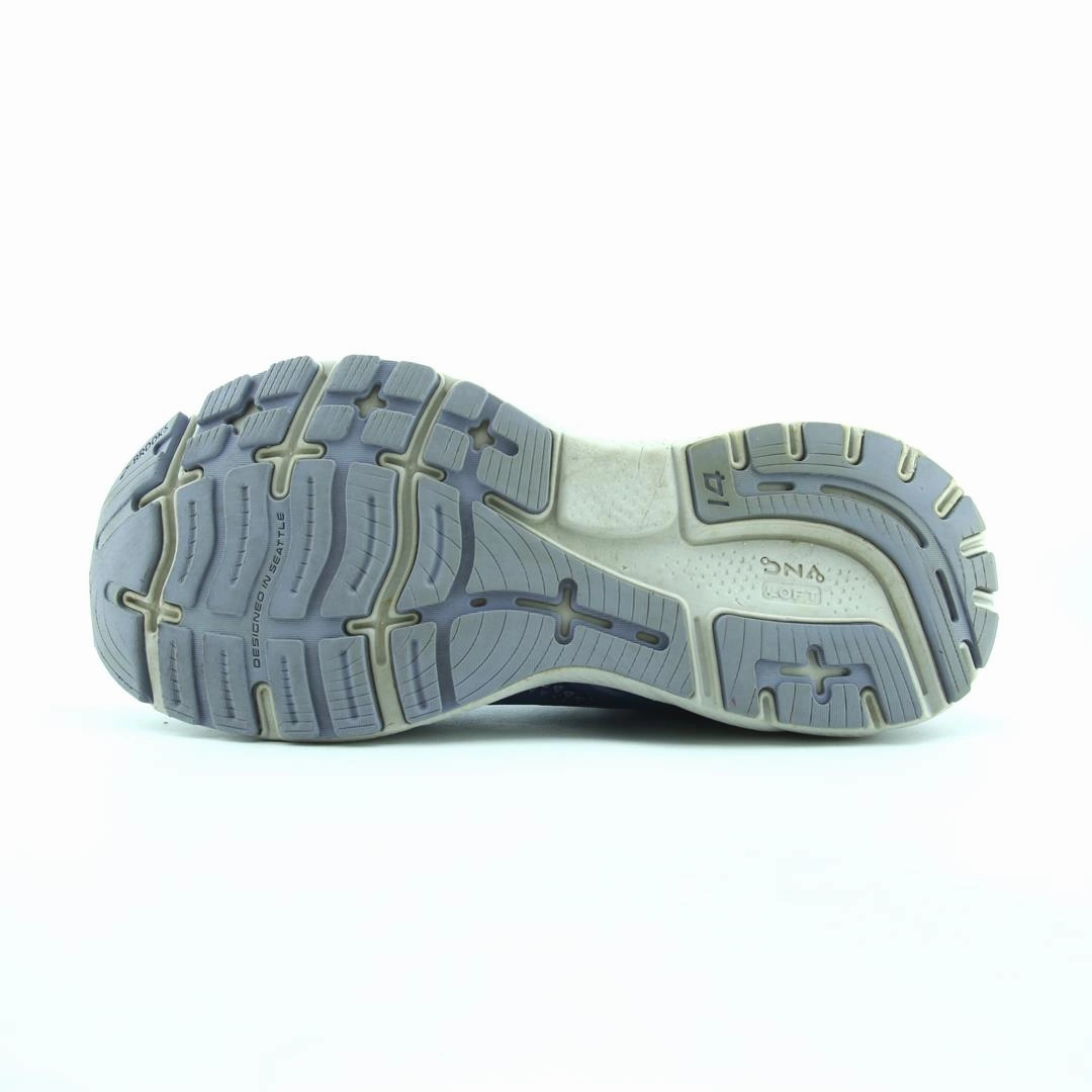 BROOKS GHOST 14 lightweight running shoe photos