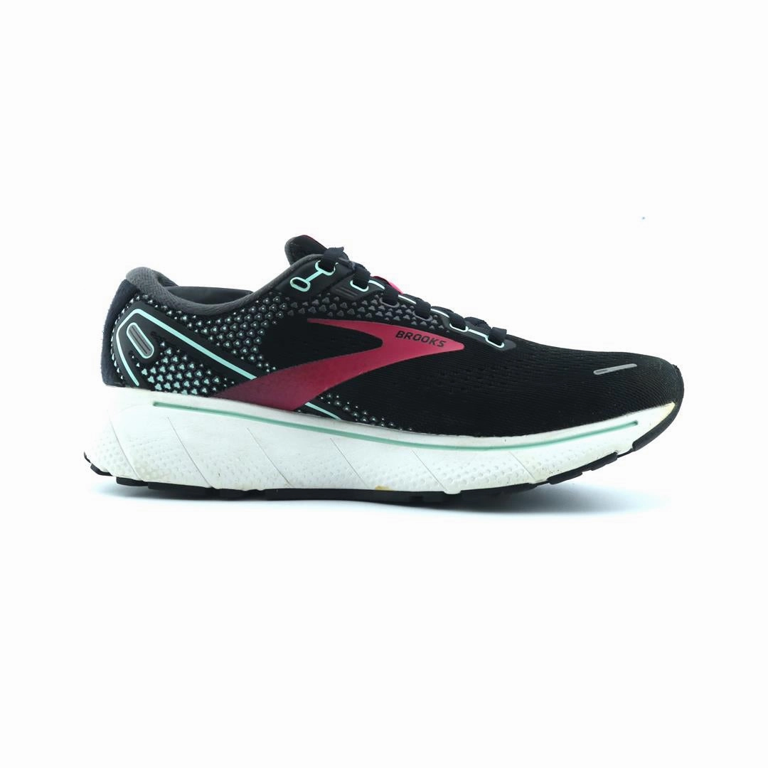 BROOKS GHOST 14 performance running shoe visuals