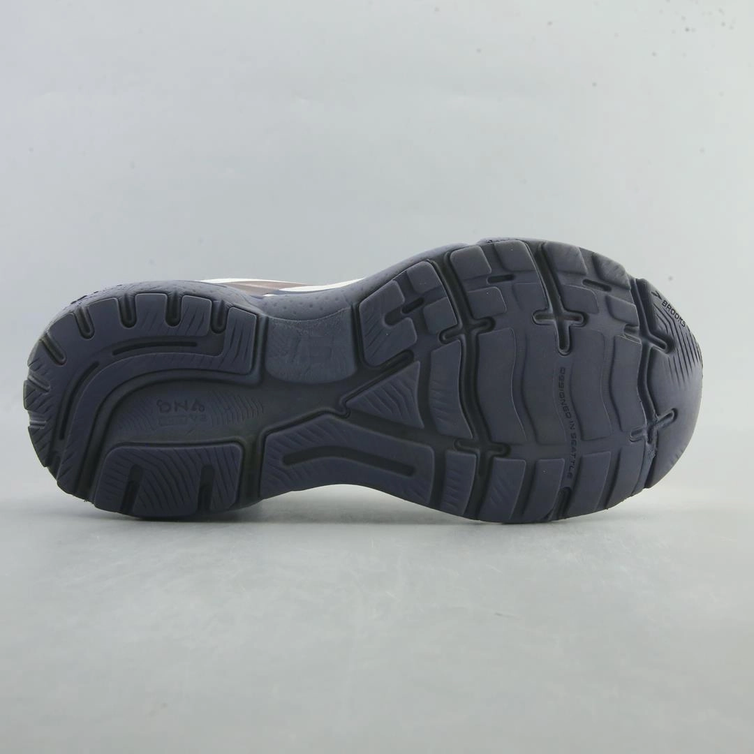 BROOKS GHOST 15 athletic Brooks shoe snapshots