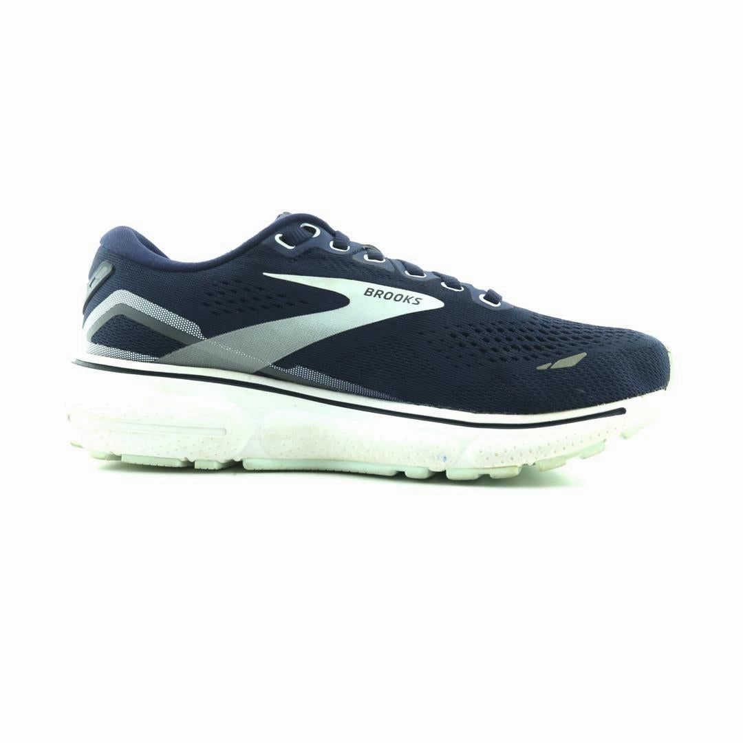 BROOKS GHOST 15 athletic Brooks shoe snapshots