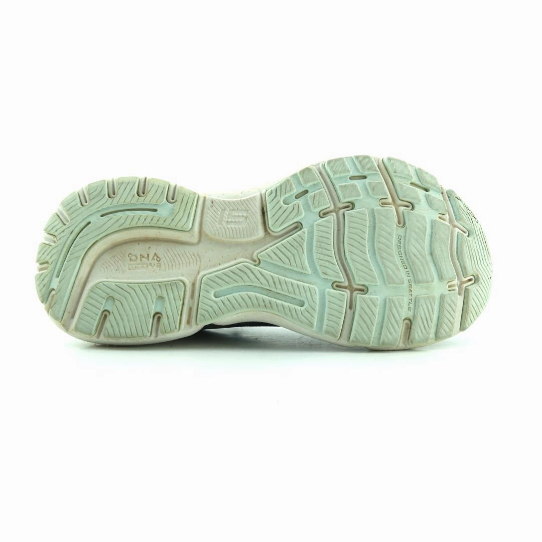 BROOKS GHOST 15 athletic Brooks shoe snapshots