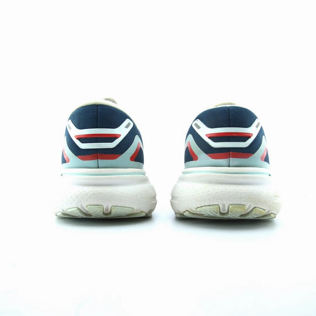 BROOKS GHOST 15 athletic Brooks shoe snapshots