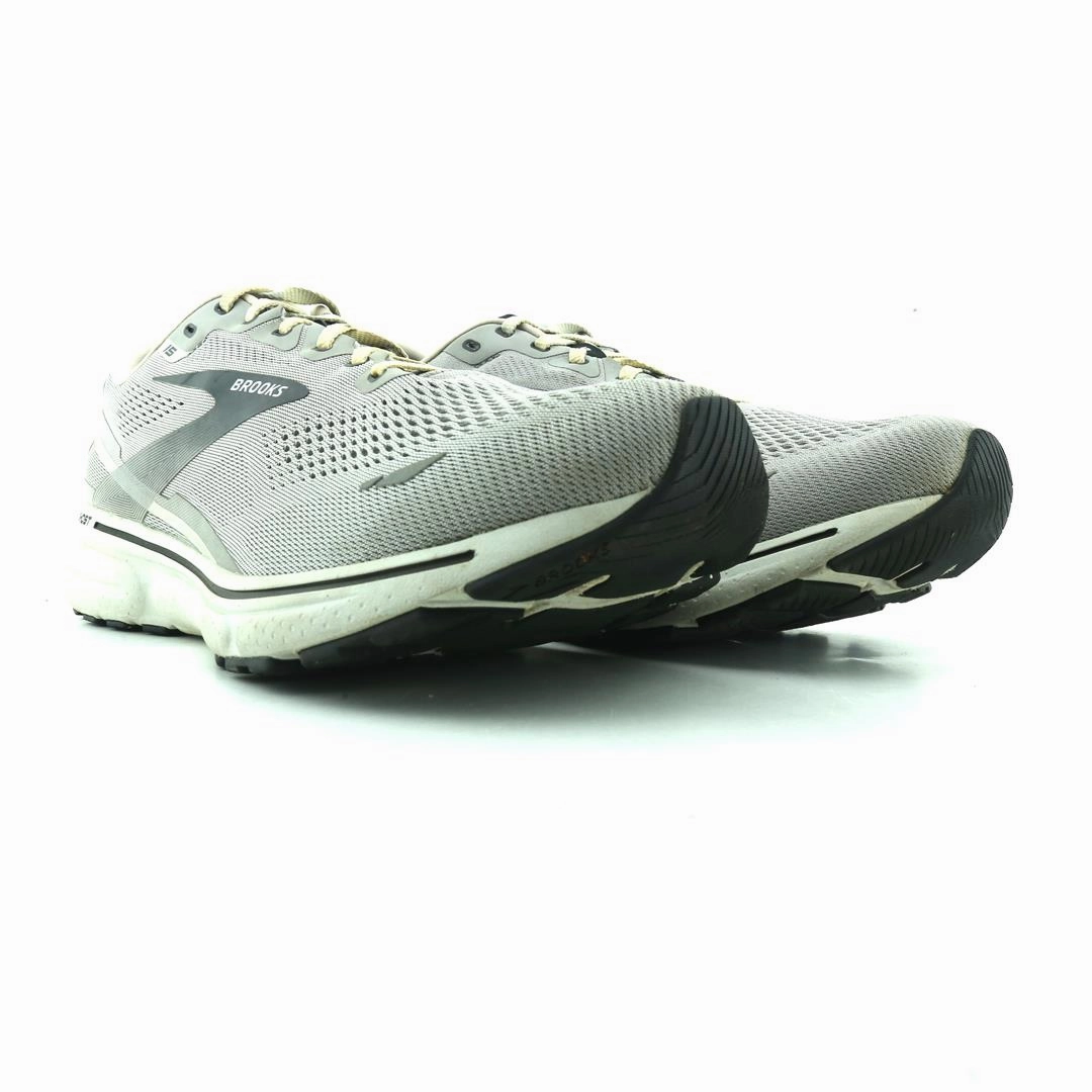 BROOKS GHOST 15 athletic Brooks shoe snapshots