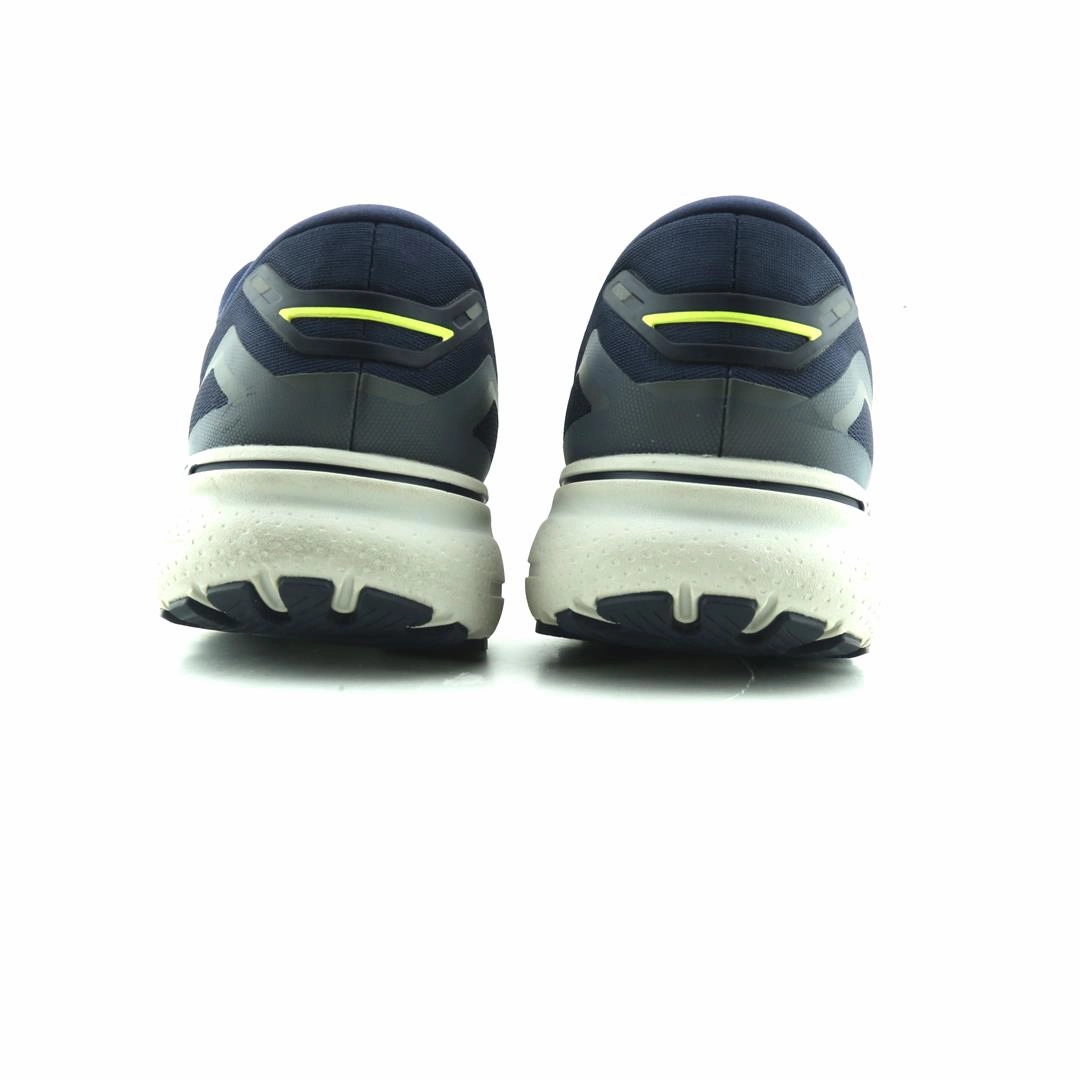 BROOKS GHOST 15 athletic Brooks shoe snapshots
