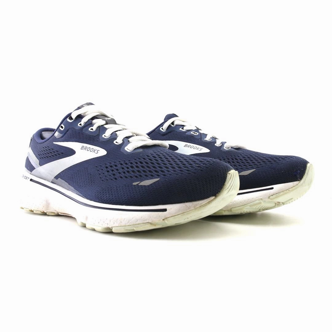 BROOKS GHOST 15 Brooks running footwear shots