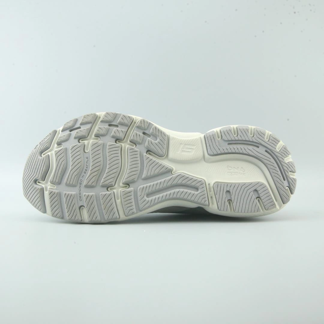 BROOKS GHOST 15 Brooks trainer design images