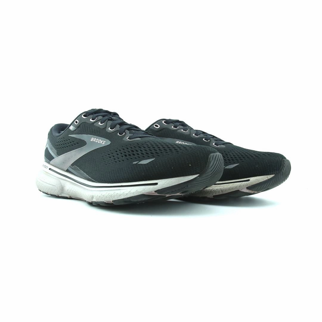 BROOKS GHOST 15 Brooks trainer design images