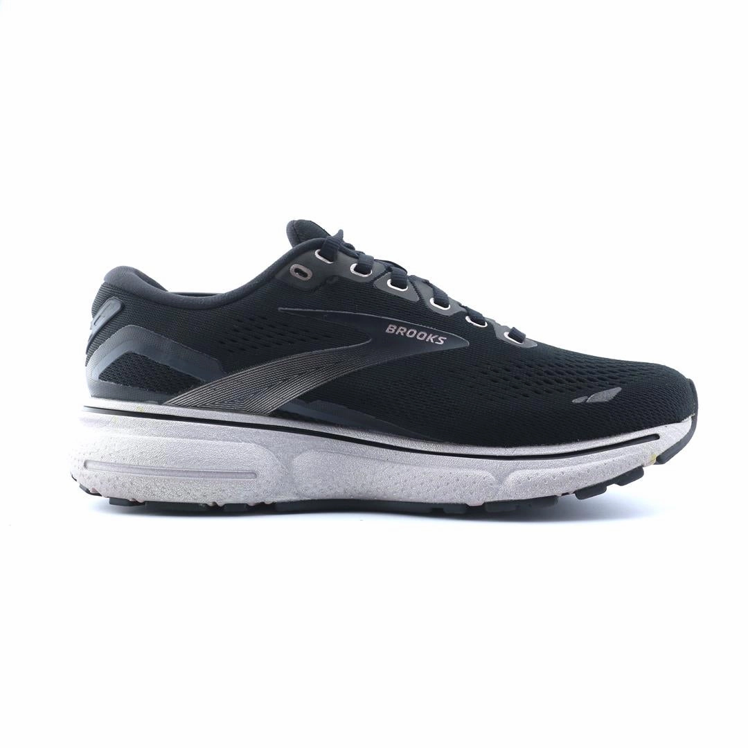 BROOKS GHOST 15 performance running shoe visuals