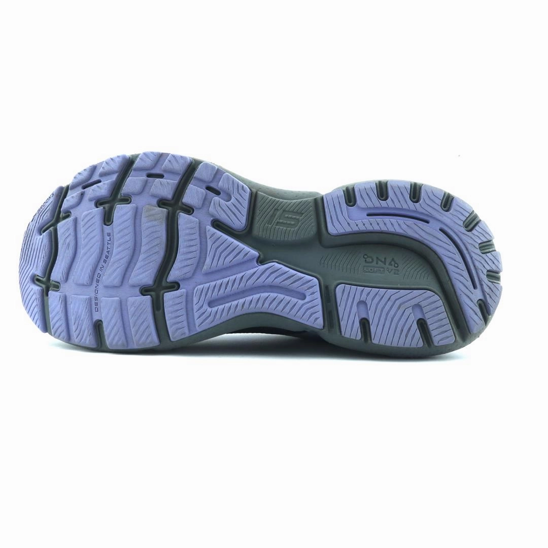 BROOKS GHOST 15 performance running shoe visuals