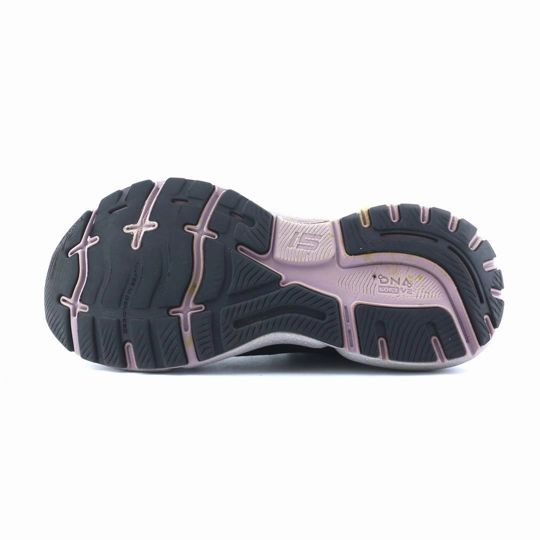 BROOKS GHOST 15 performance running shoe visuals