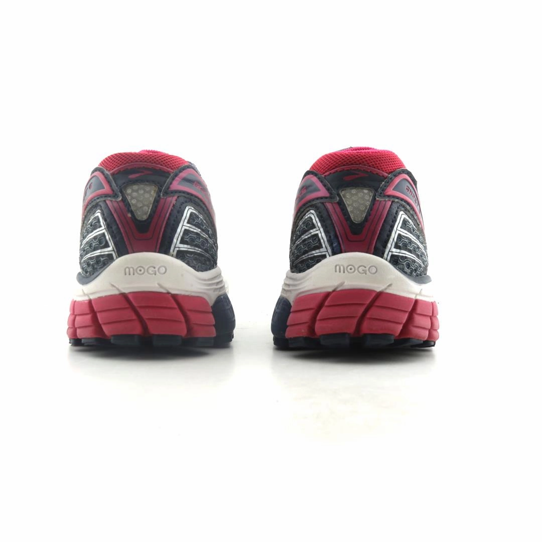 BROOKS GHOST 6 athletic Brooks shoe snapshots