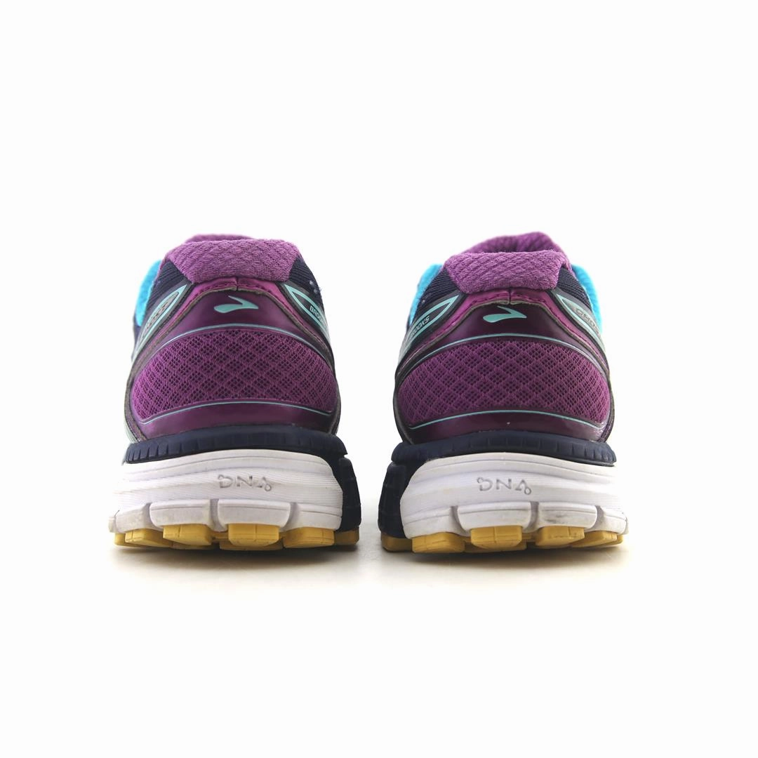 BROOKS GHOST 8 Brooks running footwear shots