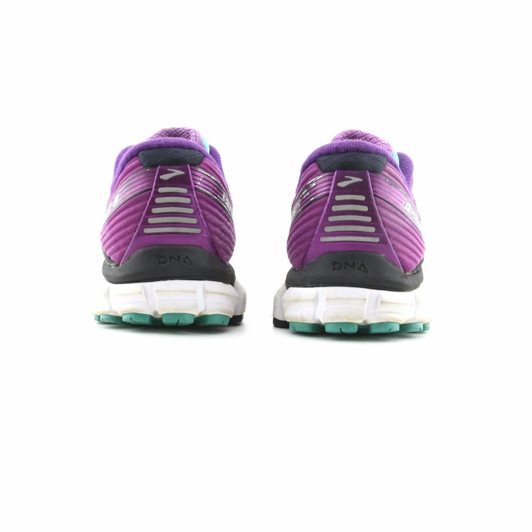 BROOKS GHOST 9 Brooks running footwear shots