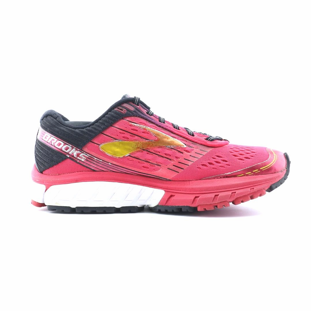 BROOKS GHOST 9 Brooks trainer design images