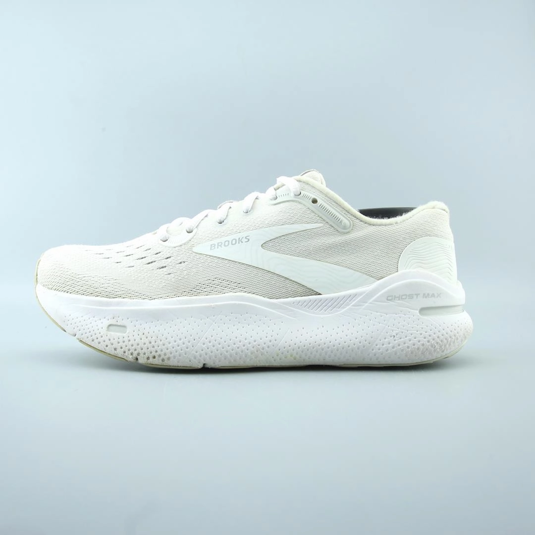 BROOKS GHOST MAX Brooks durable running sneaker designs