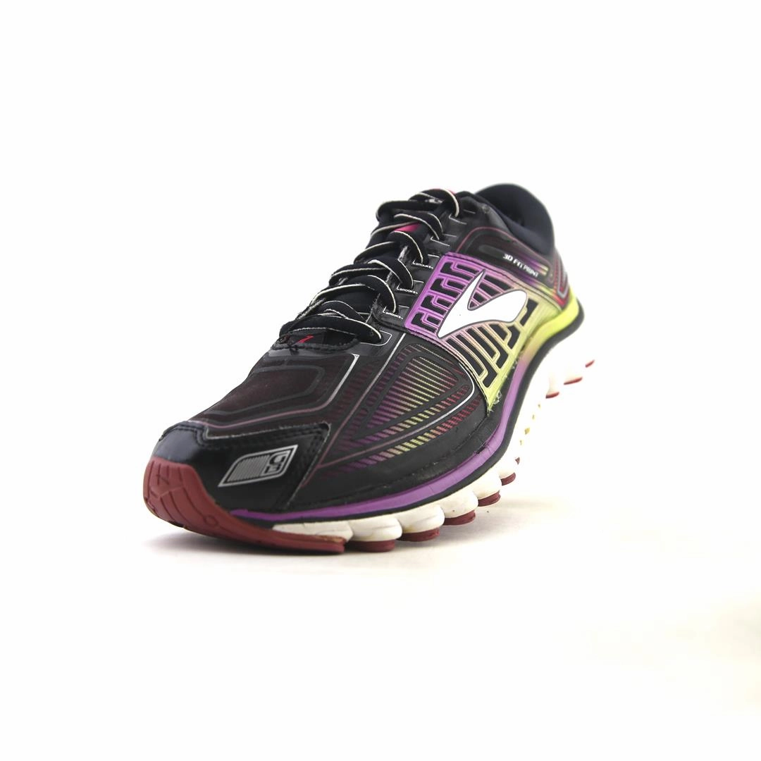 BROOKS GLYCERIN 13 performance running shoe visuals