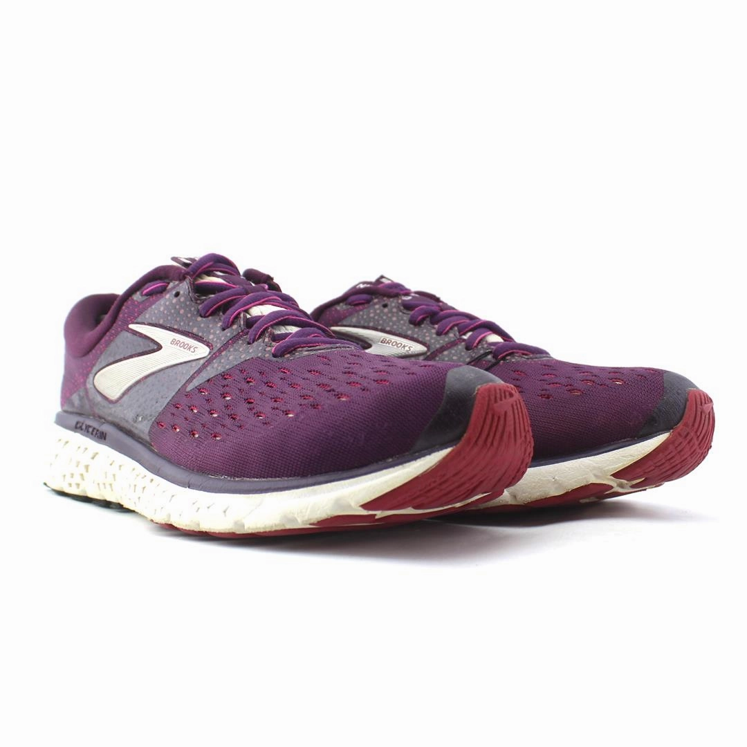 BROOKS GLYCERIN 16 Brooks running footwear shots