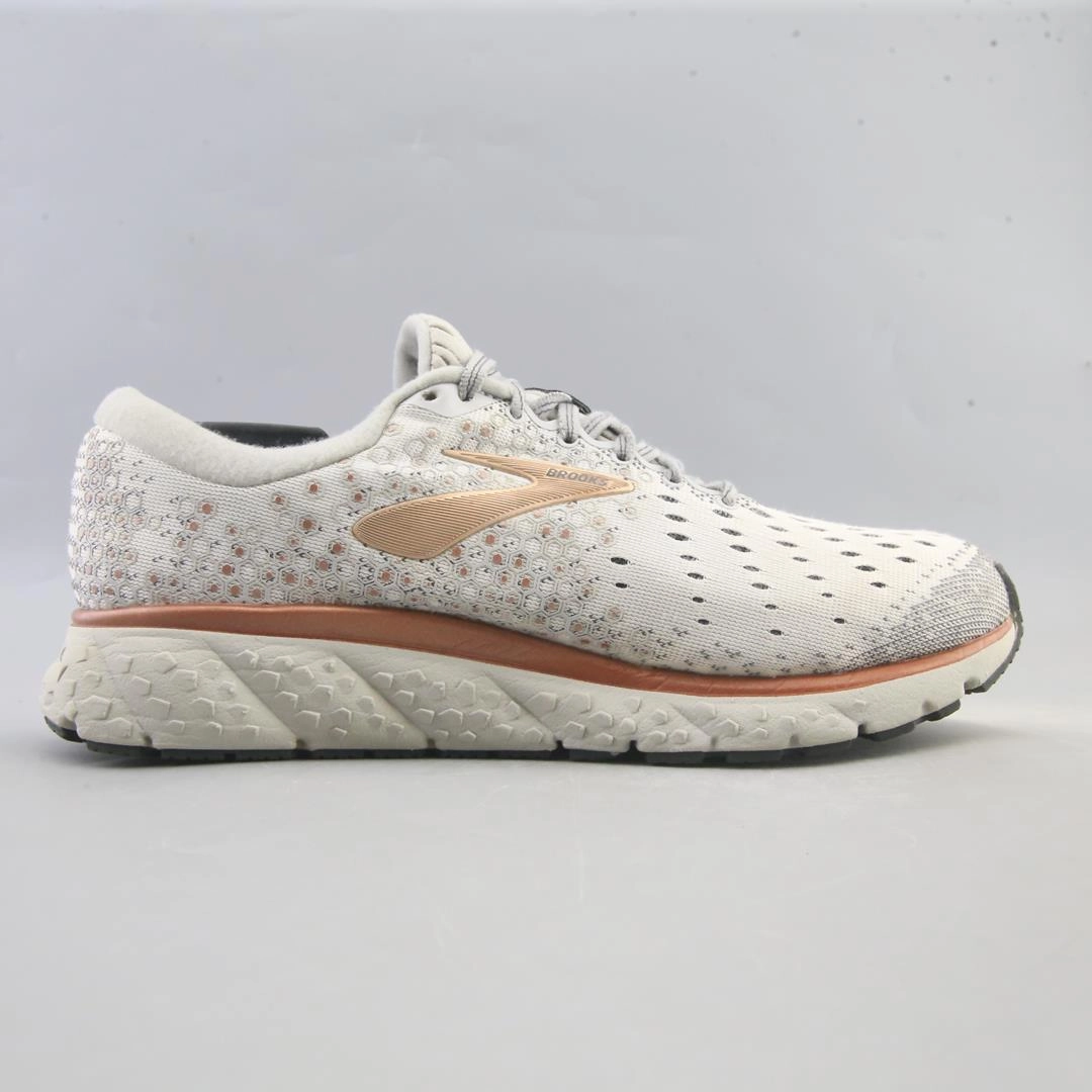 BROOKS GLYCERIN 17 Brooks running footwear shots