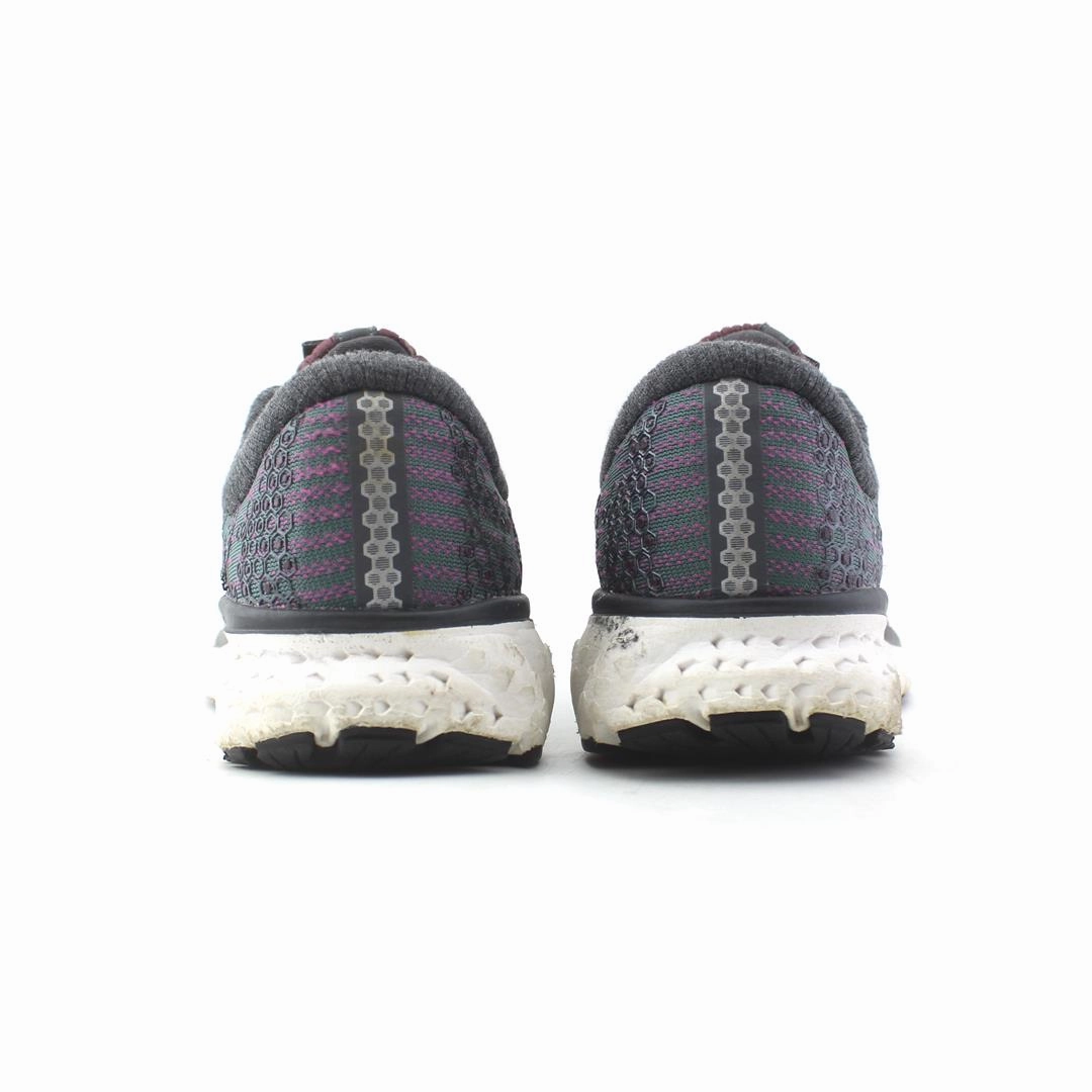 BROOKS GLYCERIN 17 Brooks running footwear shots