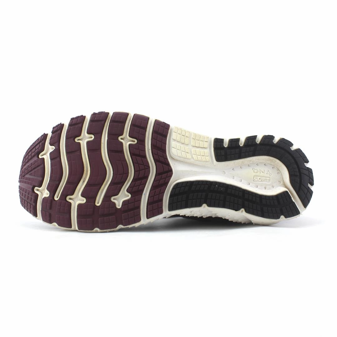 BROOKS GLYCERIN 17 Brooks running footwear shots