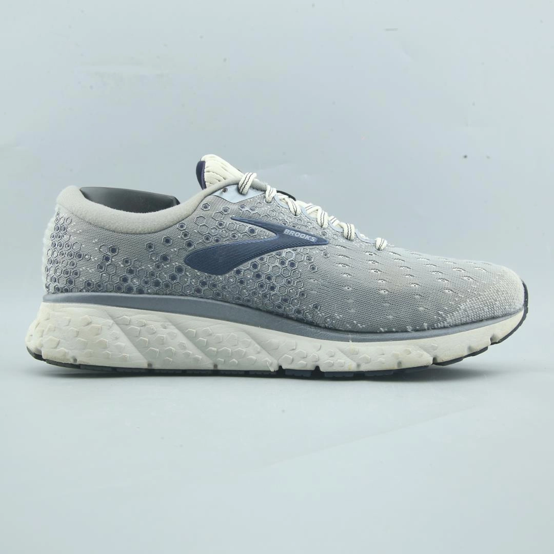 BROOKS GLYCERIN 17 lightweight running shoe photos