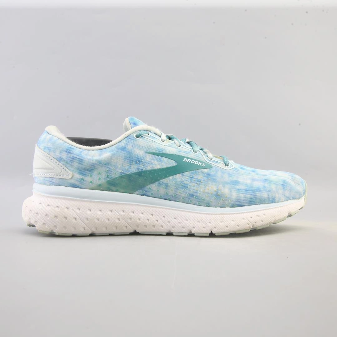 BROOKS GLYCERIN 18 Brooks running footwear shots