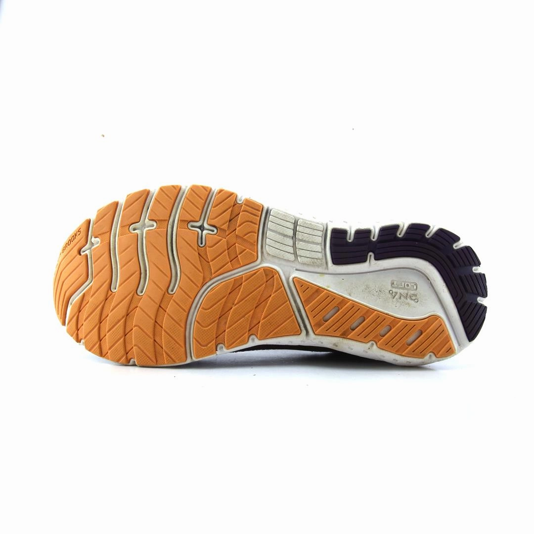 BROOKS GLYCERIN 18 performance running shoe visuals