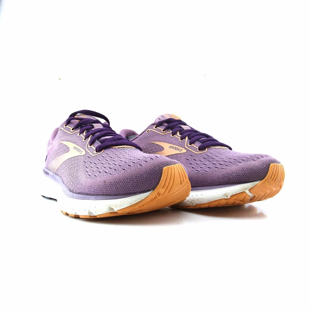 BROOKS GLYCERIN 18 performance running shoe visuals